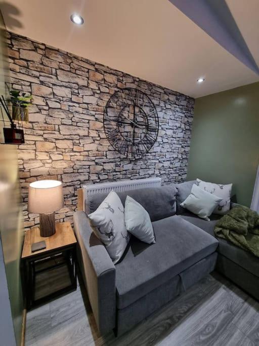 Cosy Hideaway Lodge In Glan Gwna Caeathro Exterior foto